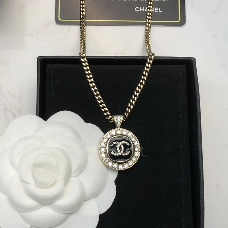 Chanel Necklaces Refined 220612