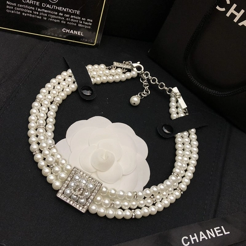 Chanel Necklaces Trendsetting 220682
