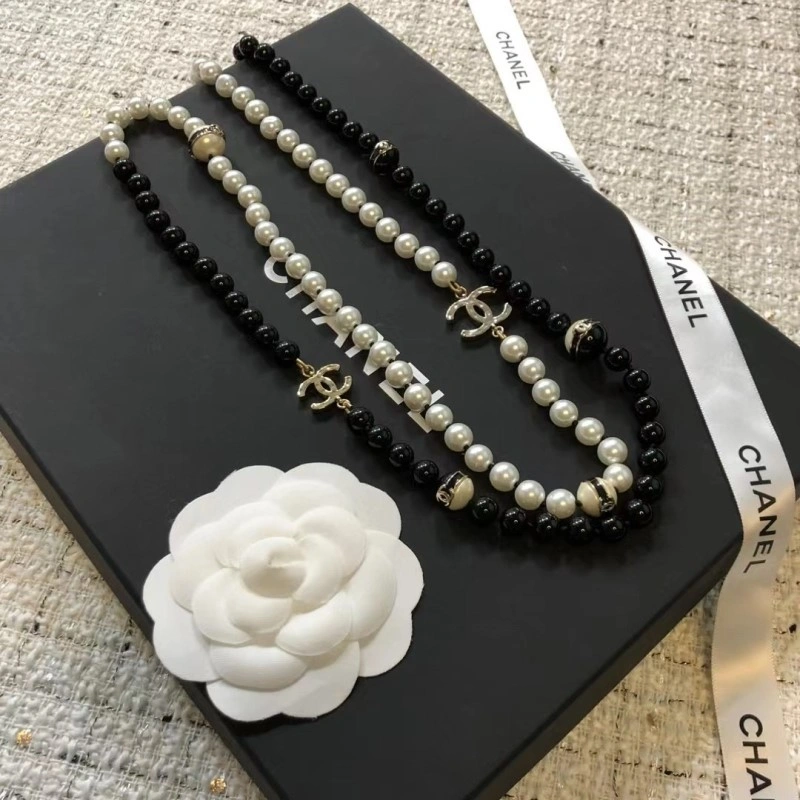 Effortless Chanel Necklaces 220603