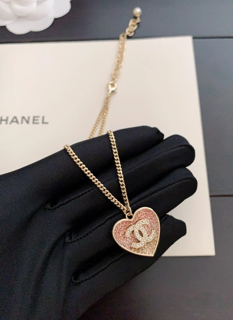 Chanel Necklaces Sophisticated 220593