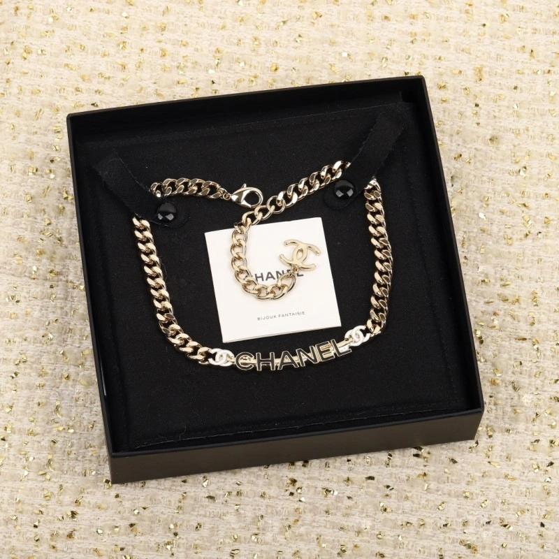 Minimalist Chanel Necklaces 220571