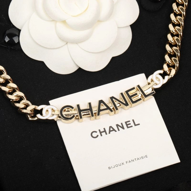 Minimalist Chanel Necklaces 220571