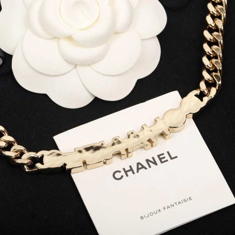 Minimalist Chanel Necklaces 220571