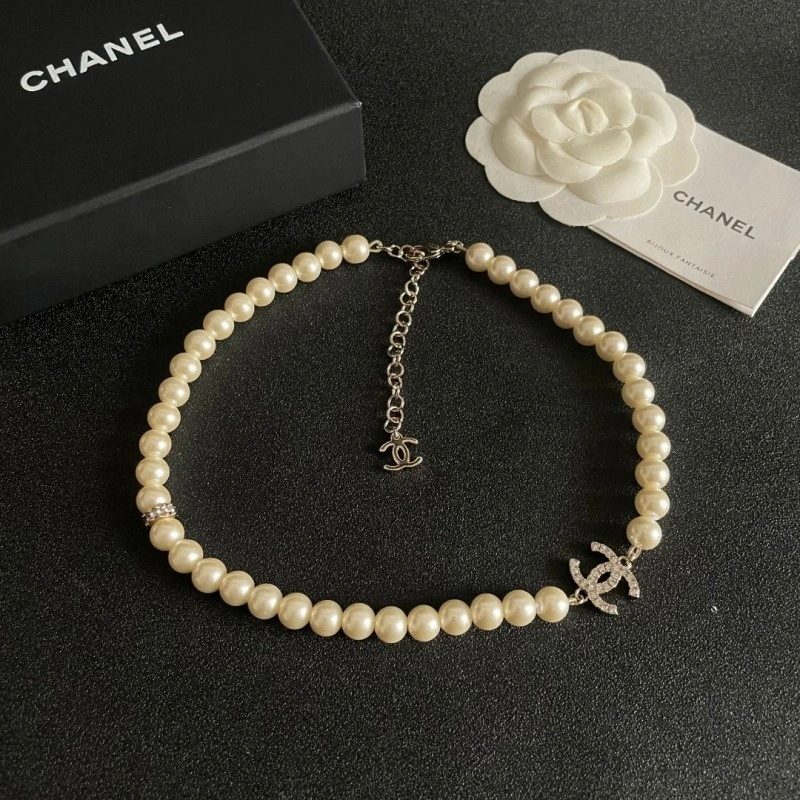 Chanel Necklaces SmoothTexture 220577