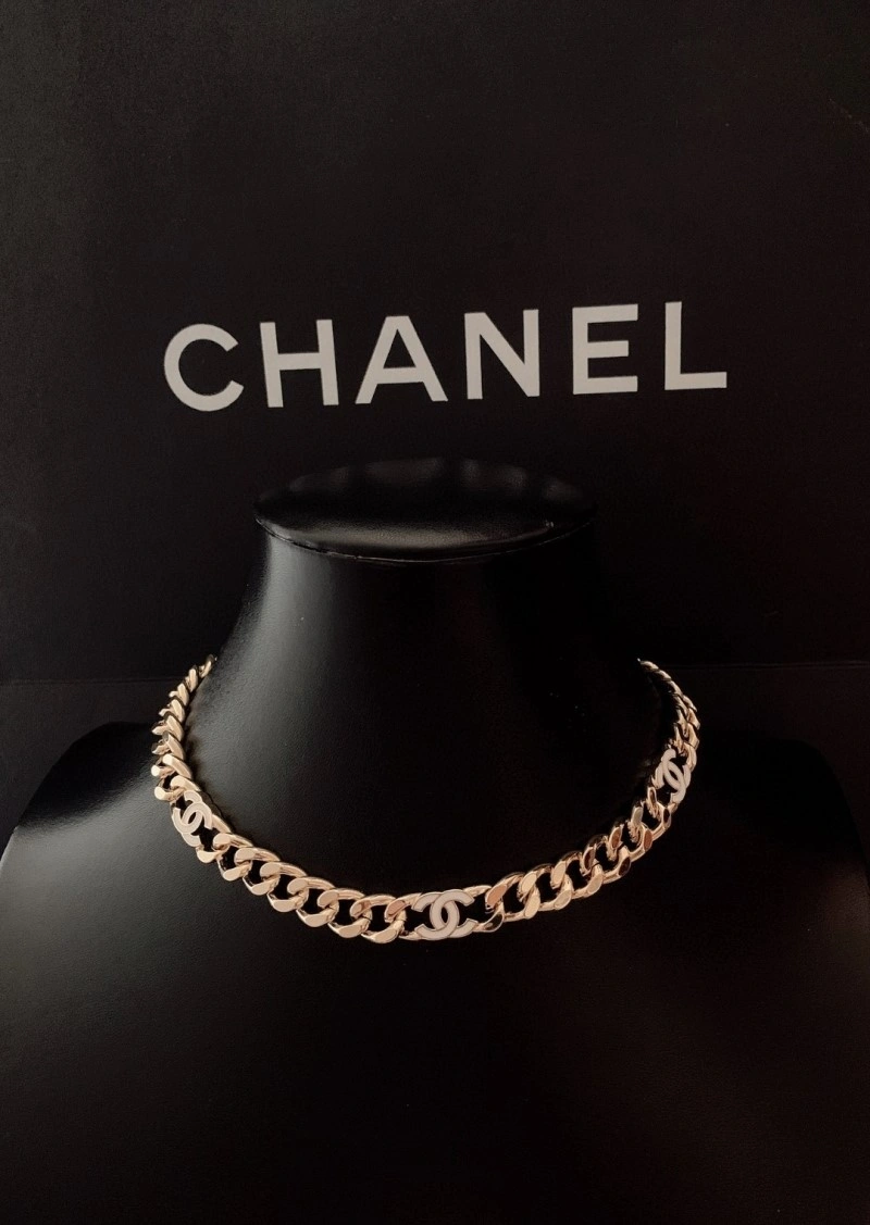 Chanel Necklaces Soft 220551