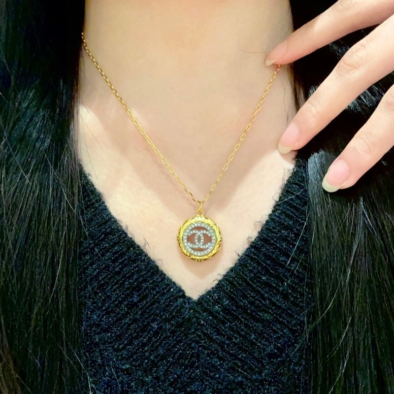 MultiPurpose Chanel Necklaces 220617