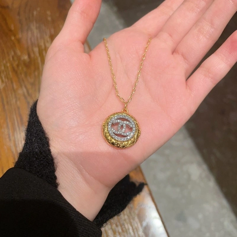 MultiPurpose Chanel Necklaces 220617
