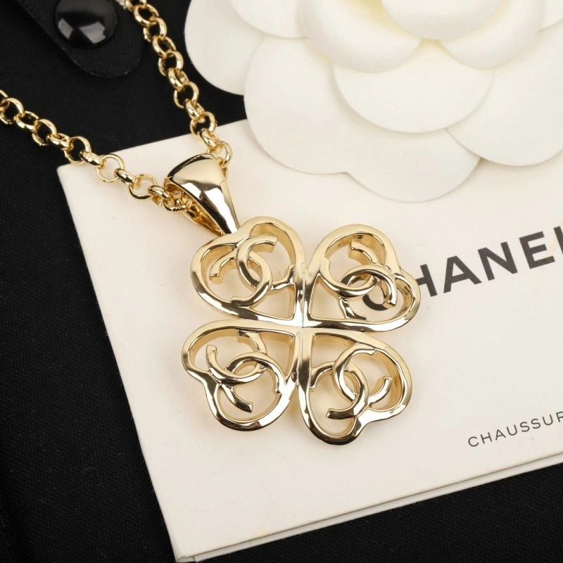 Chanel Necklaces EyeCatching 220539