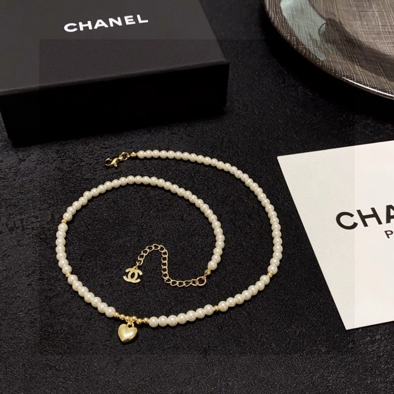 Chanel Necklaces Practical 219236