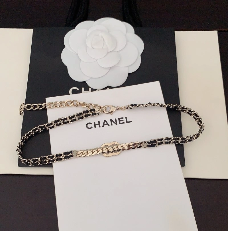 Chanel Necklaces Functional 219229
