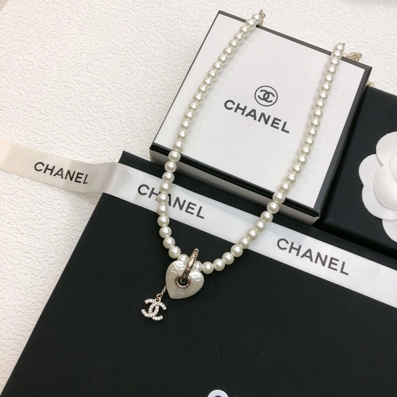 Breathable Chanel Necklaces 219220