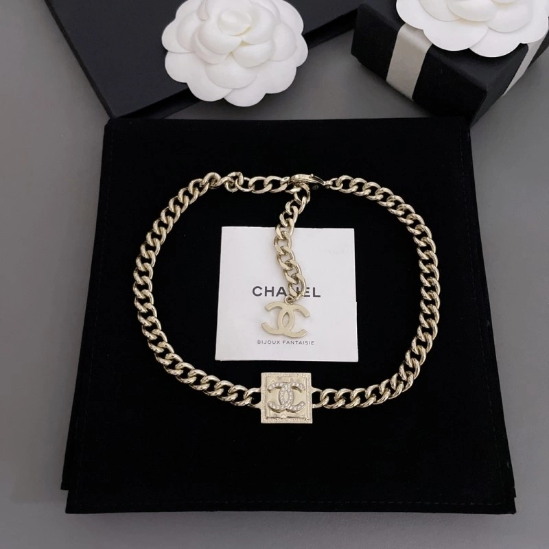 Chanel Necklaces Durable 219214