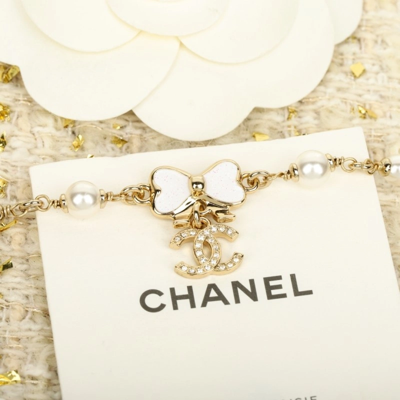 Supportive Chanel Necklaces 219199