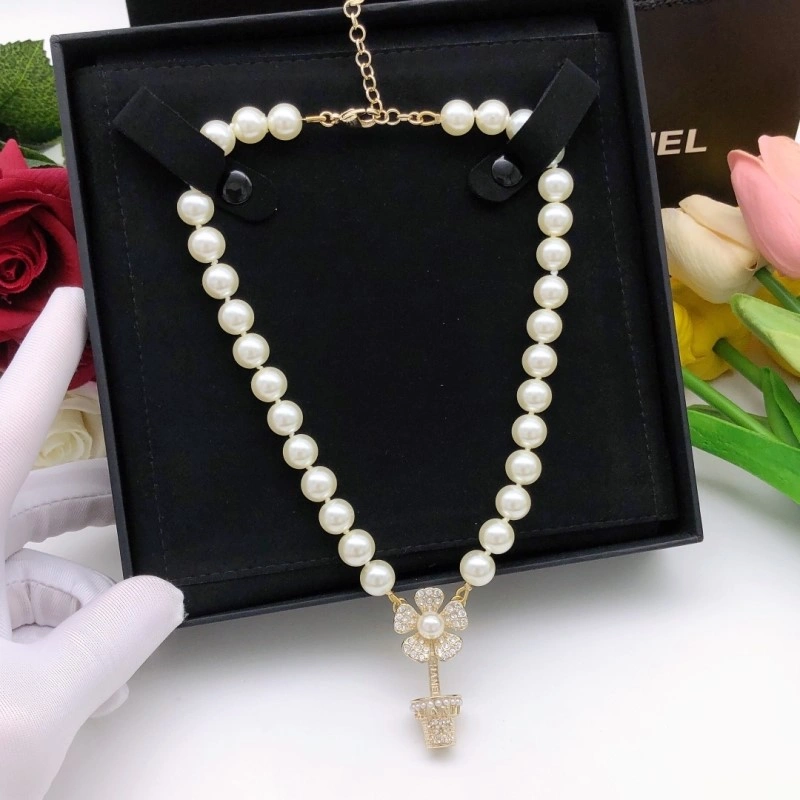 TechFriendly Chanel Necklaces 219196