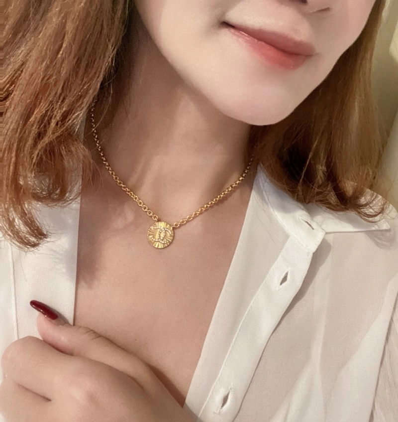 Lightweight Chanel Necklaces 219243