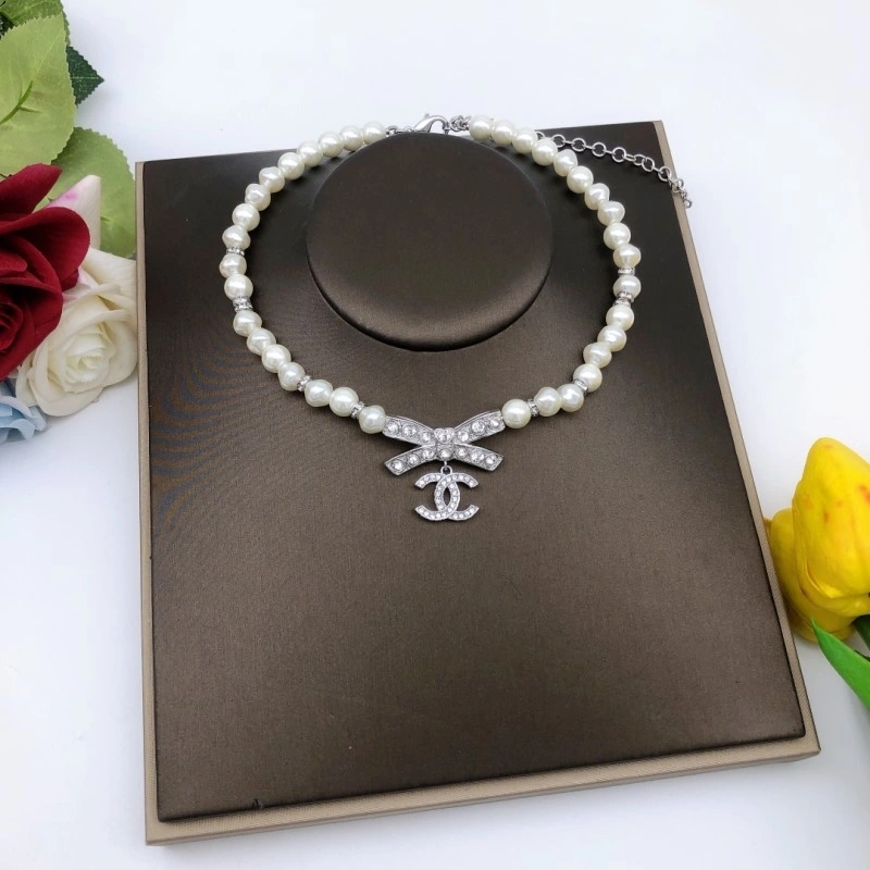 Resilient Chanel Necklaces 219188