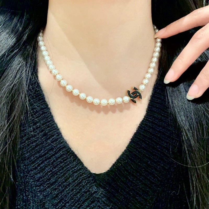 Chanel Necklaces Snug 219158