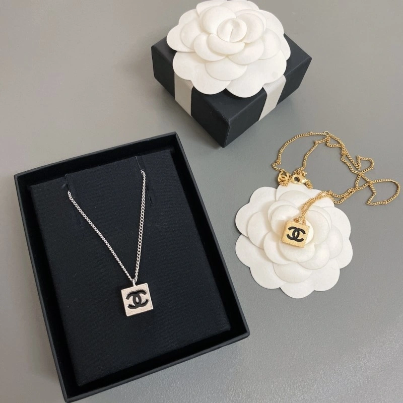 Functional Chanel Necklaces 219145