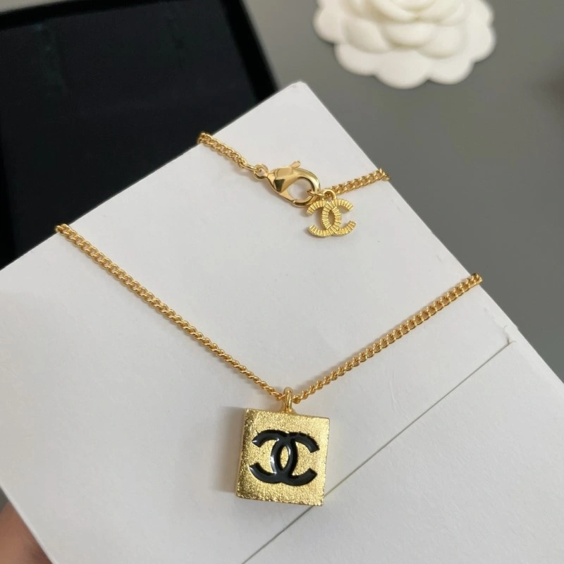Functional Chanel Necklaces 219145