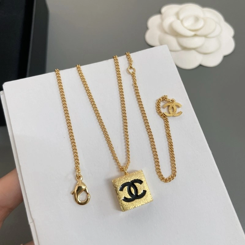 Functional Chanel Necklaces 219145