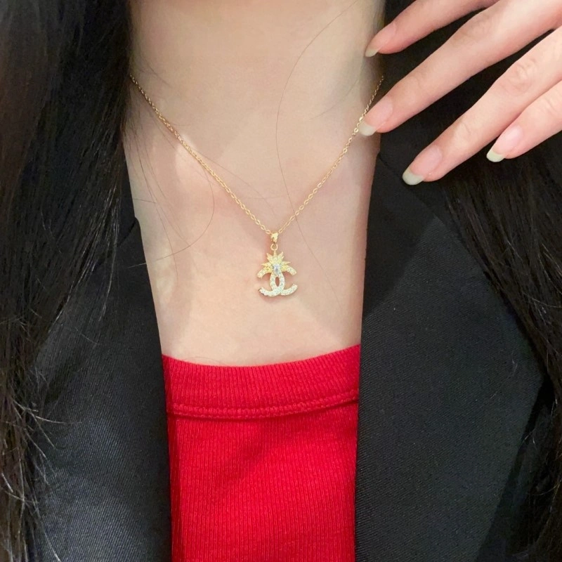 Chanel Necklaces Upgraded 219137