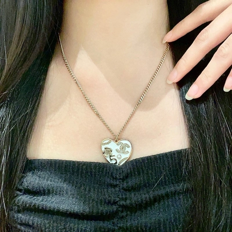 Chanel Necklaces StreetReady 219129