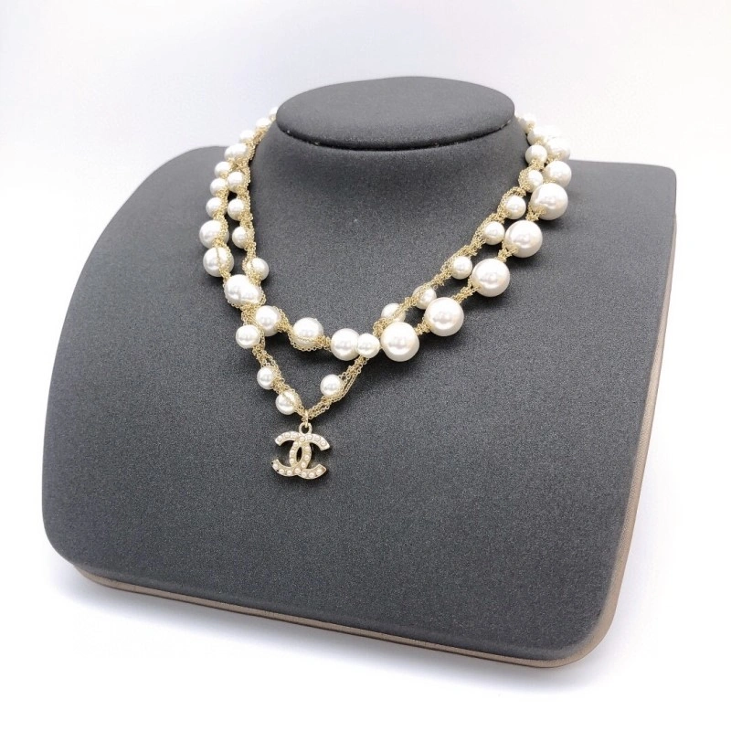 Sustainable Chanel Necklaces 219113