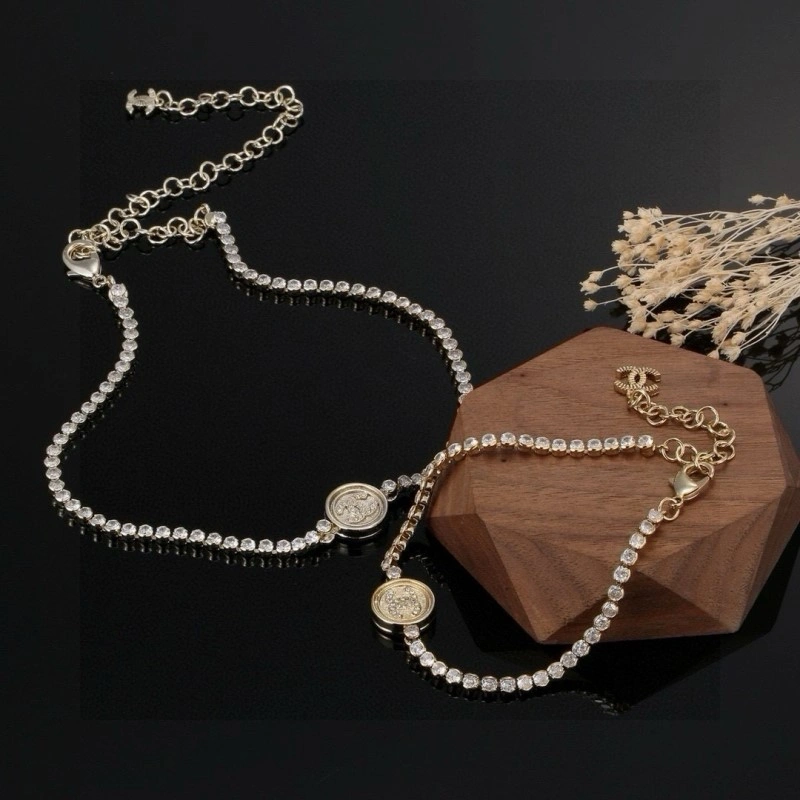 Versatile Chanel Necklaces 219092