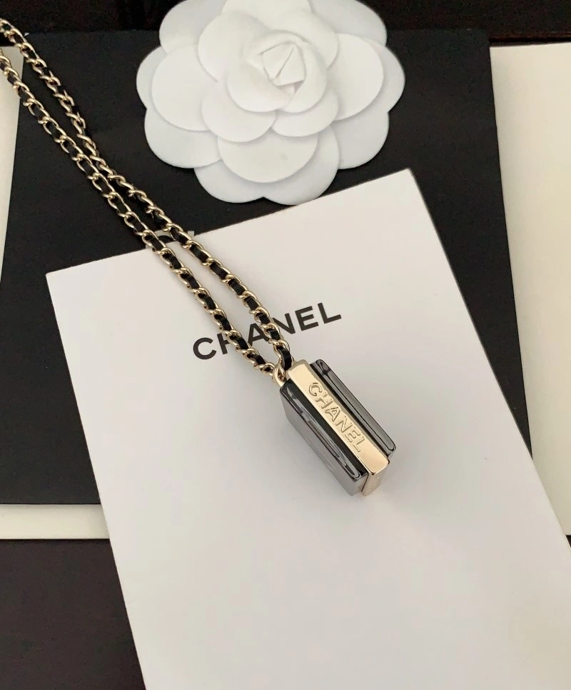 Chanel Necklaces Stylish 219094
