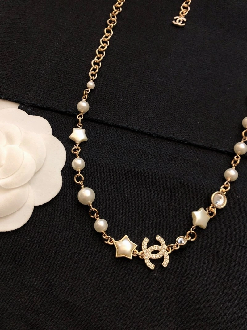 Sophisticated Chanel Necklaces 219091