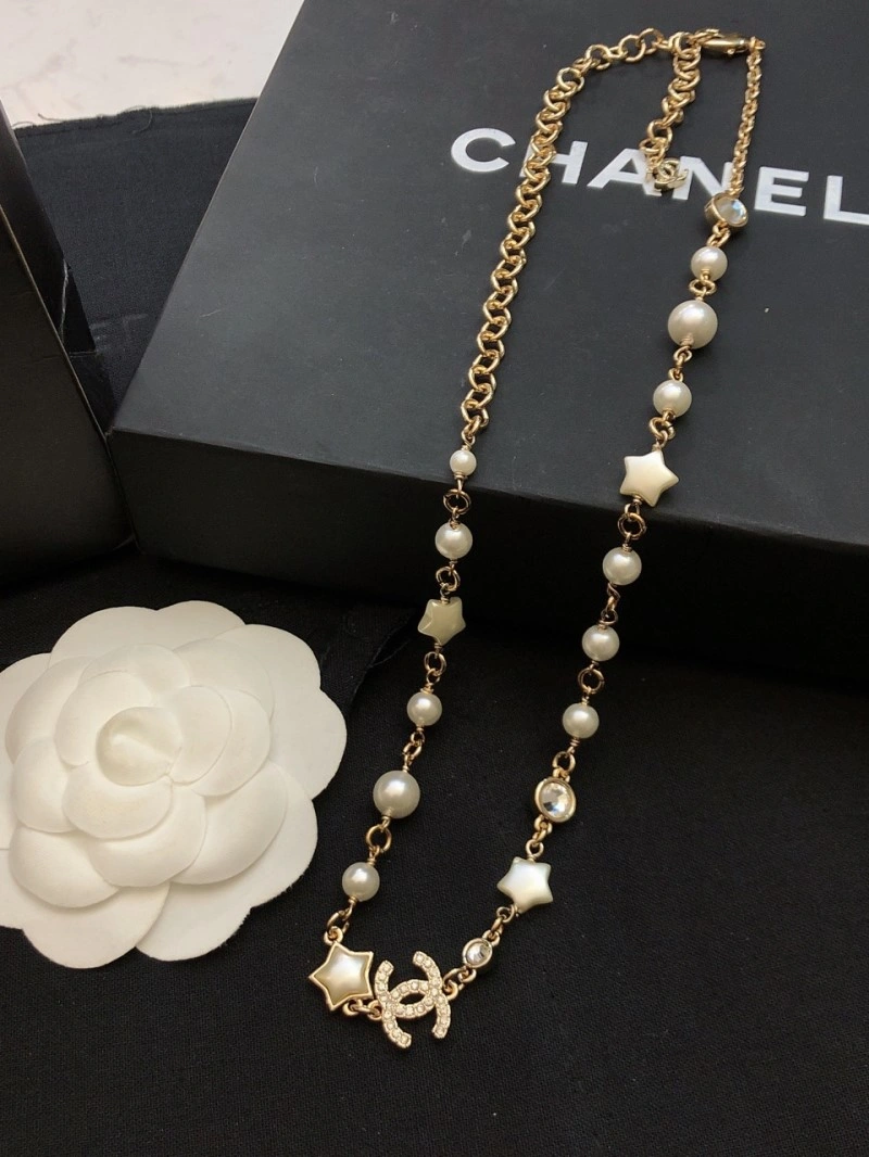 Sophisticated Chanel Necklaces 219091