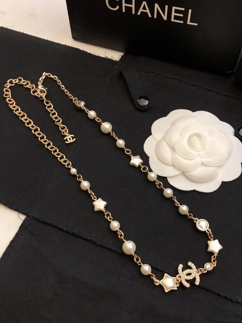 Sophisticated Chanel Necklaces 219091