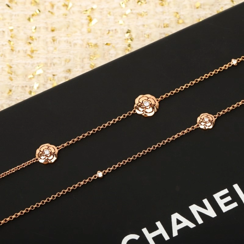 Unisex Chanel Necklaces 219085