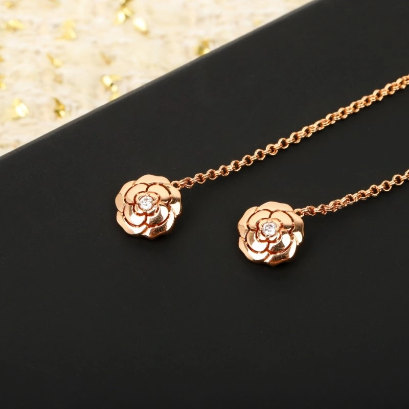 Unisex Chanel Necklaces 219085