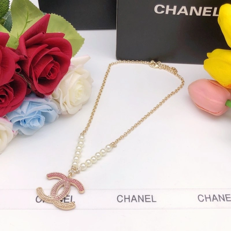 Chanel Necklaces ModernLook 219081