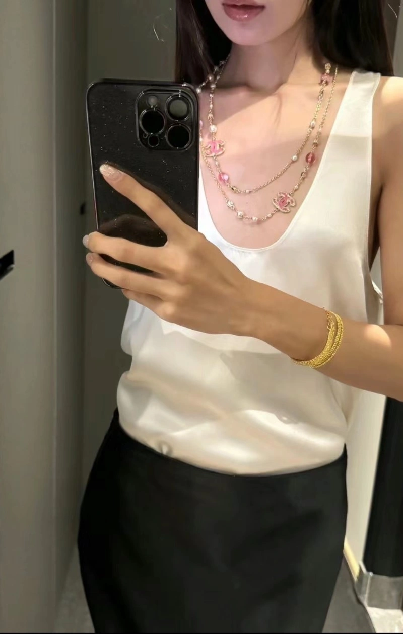 Chanel Necklaces SmoothTexture 219089