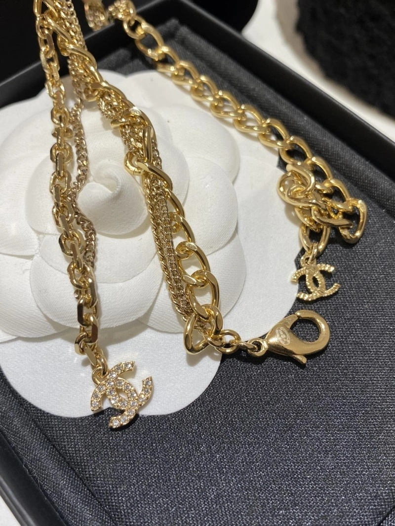 Bold Chanel Necklaces 219084