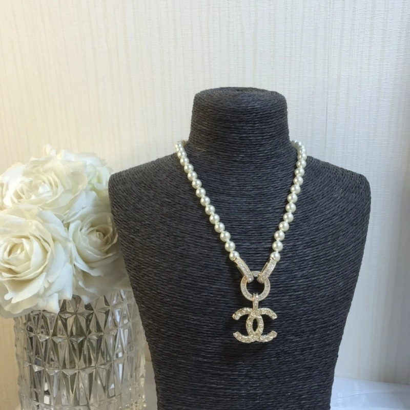 Chanel Necklaces ModernLook 219152