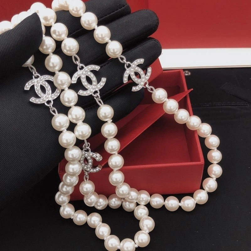 Chanel Necklaces Comfortable 219087