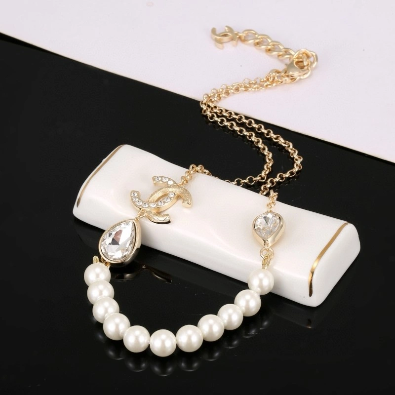 Breathable Chanel Necklaces 219070