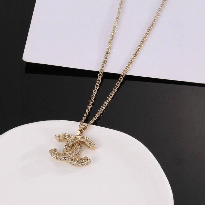 Chanel Necklaces Sleek 219082