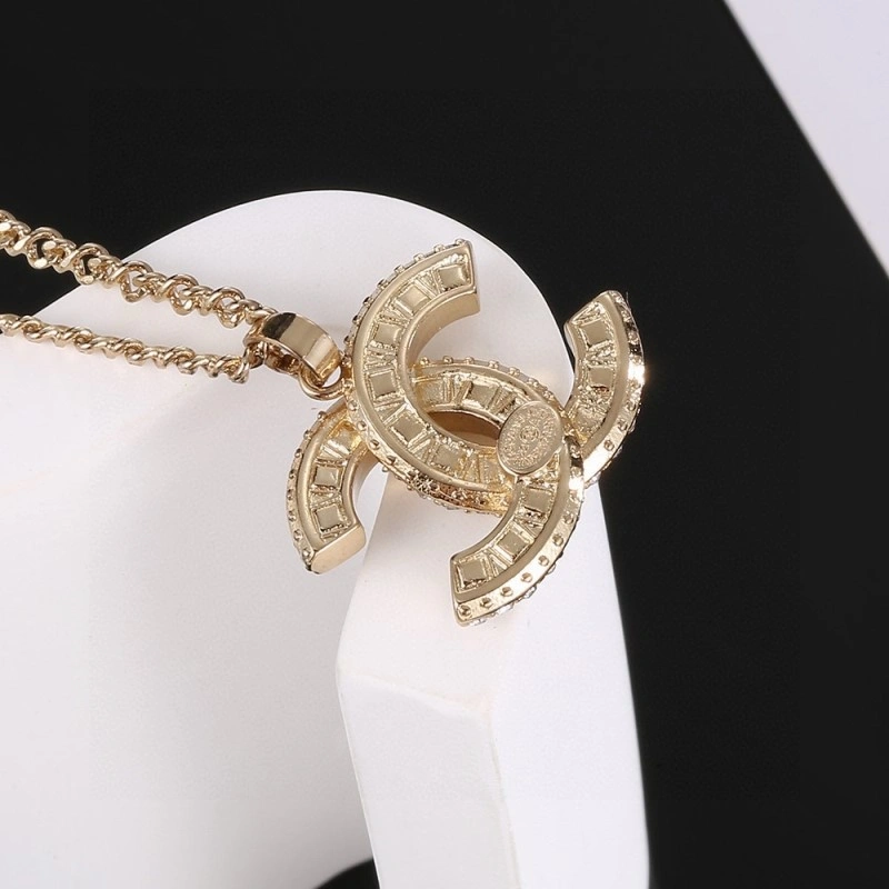 Chanel Necklaces Sleek 219082