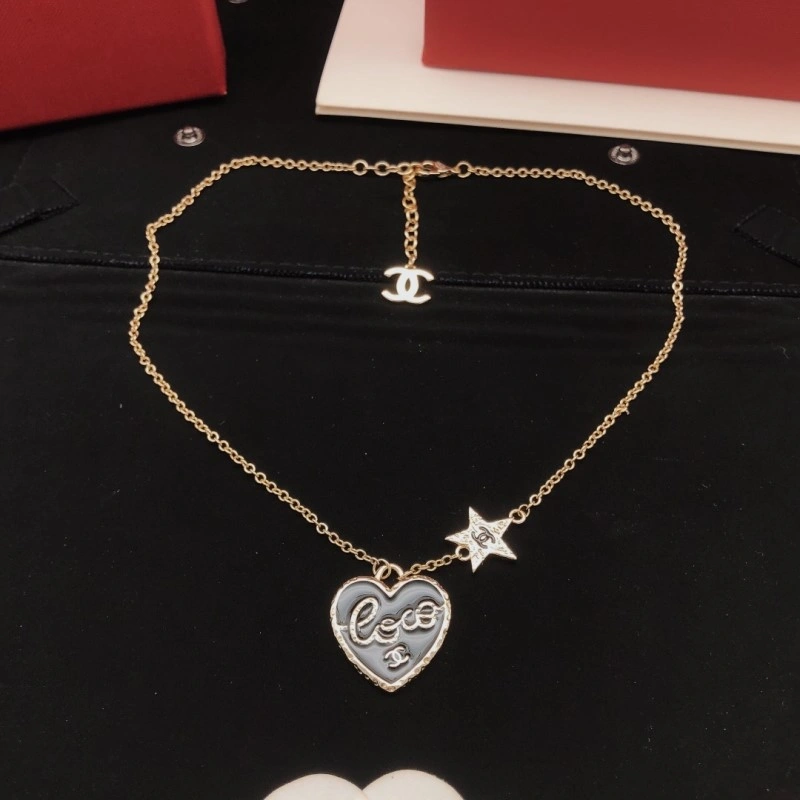 Unique Chanel Necklaces 219135