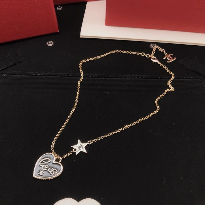 Unique Chanel Necklaces 219135