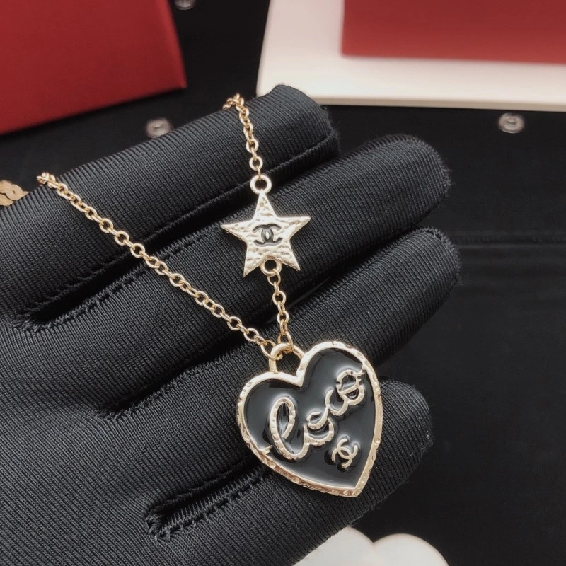 Unique Chanel Necklaces 219135