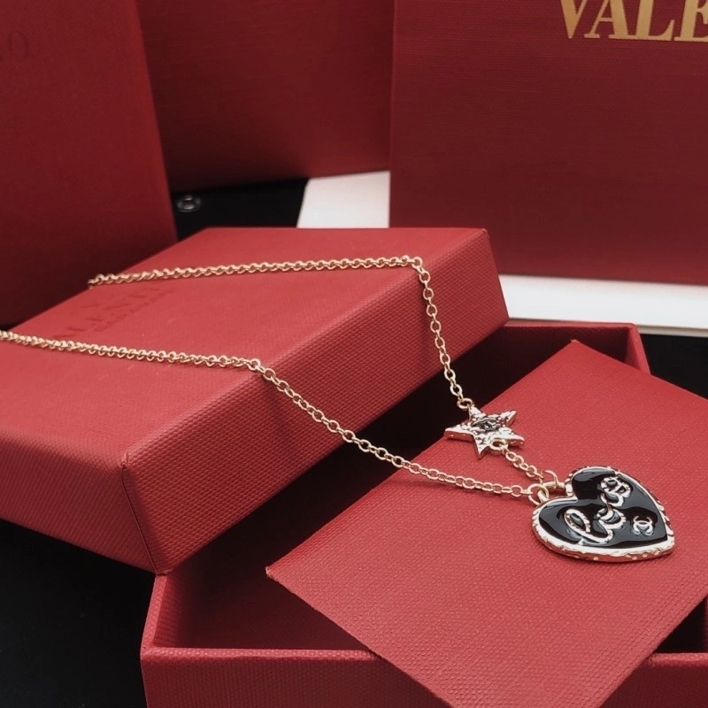 Unique Chanel Necklaces 219135