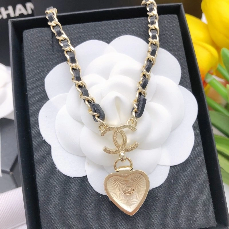 SoftTouch Chanel Necklaces 219066