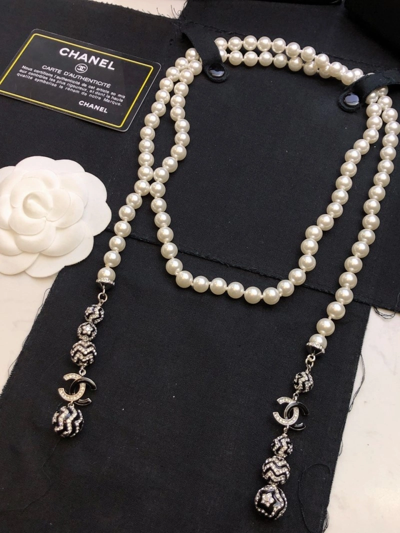 Chanel Necklaces Trendsetting 219061