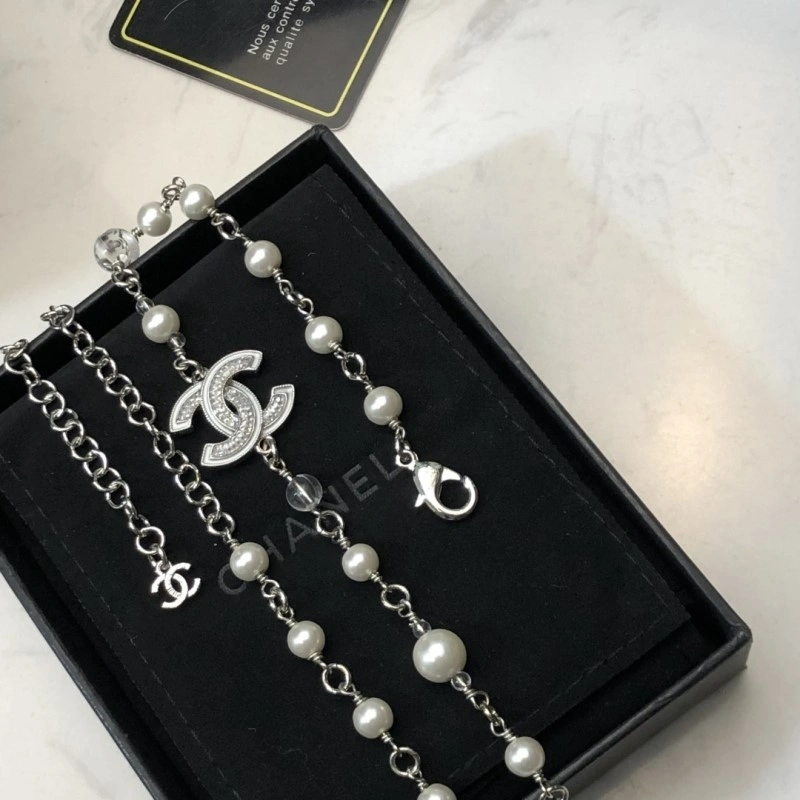 Supportive Chanel Necklaces 219056