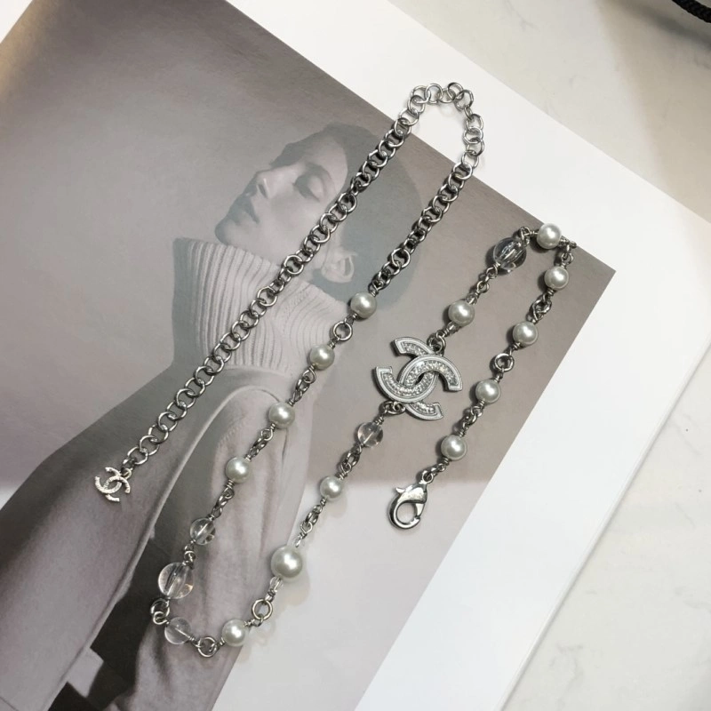 Supportive Chanel Necklaces 219056